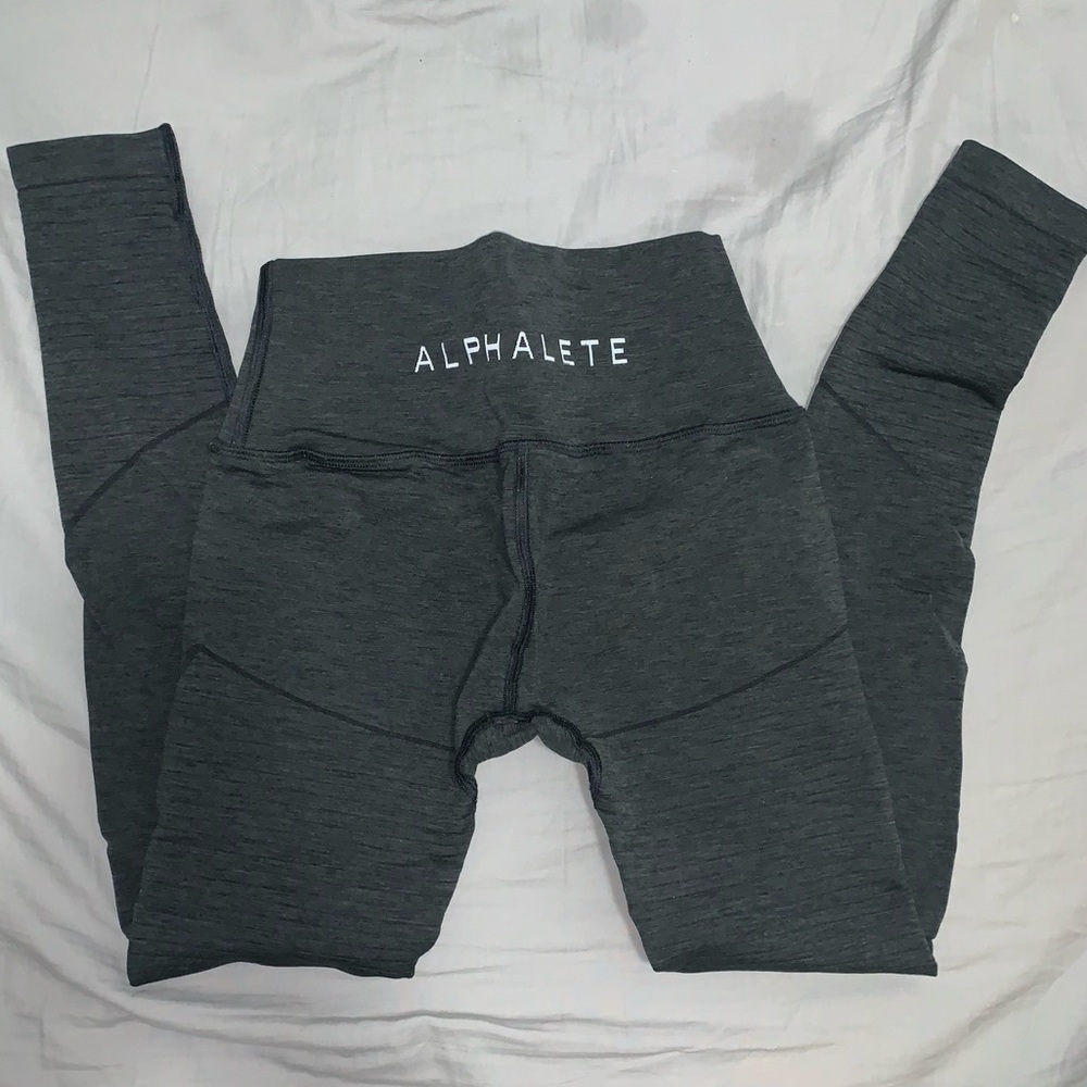 Alphalete Revival Leggings